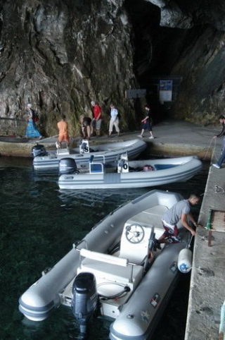  Visita a las cueva de Bue Marino 